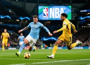 曼城力阻对手进攻，瑟尔吉奥致命一击